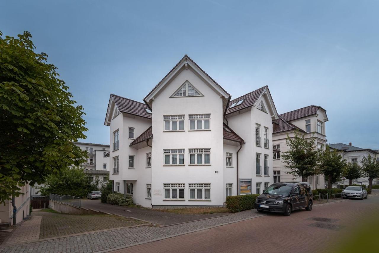 Schloss Hohenzollern - Appartement 07 هيرينجسدورف المظهر الخارجي الصورة